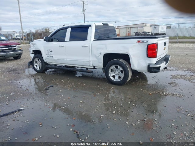 Chevrolet Silverado 1500 2lt 2017 3GCUKREH6HG180929 Image 3