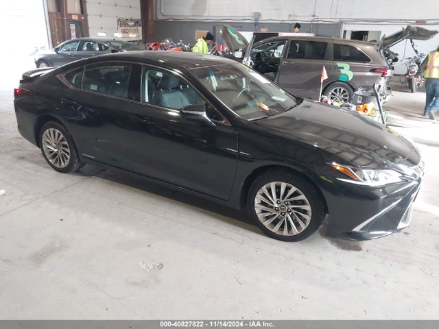 Lexus Es 300h Luxury 2020 58AE21B16LU005362 Image 1