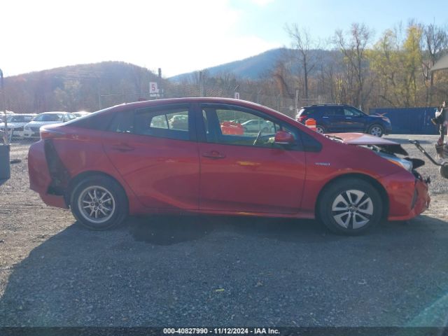 JTDKARFU1J3550313 Toyota Prius Three