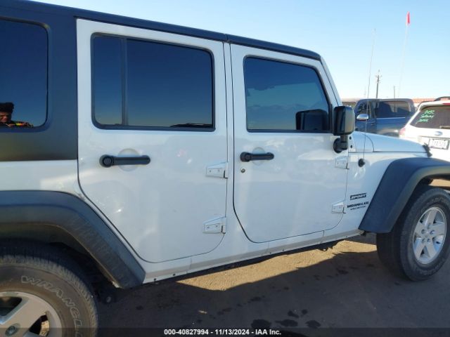 1C4BJWDG7GL232989 Jeep Wrangler Unlimited Sport