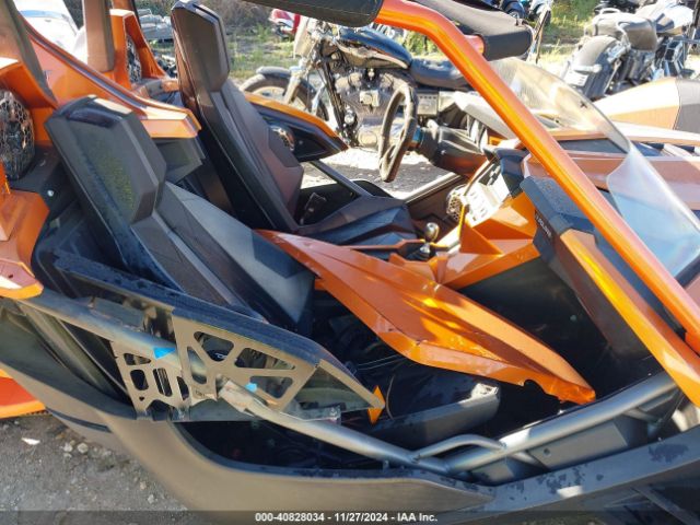 2015 POLARIS SLINGSHOT 57XAAPFA7F5104806 Photo 4