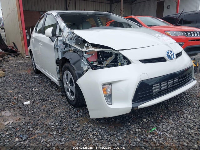 Toyota Prius Four 2015 JTDKN3DU9F0429347 Image 19