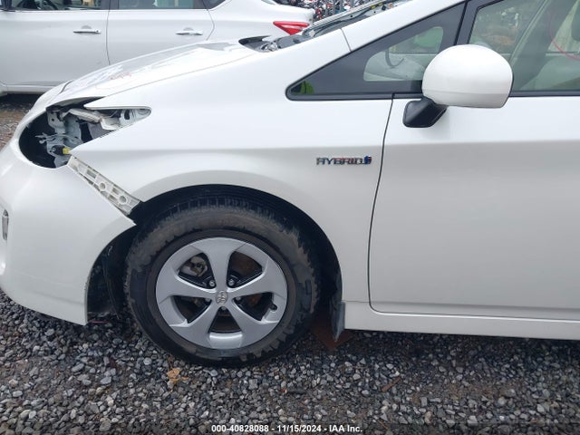 Toyota Prius Four 2015 JTDKN3DU9F0429347 Image 22
