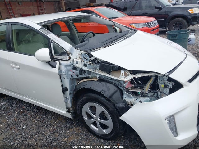 Toyota Prius Four 2015 JTDKN3DU9F0429347 Image 6
