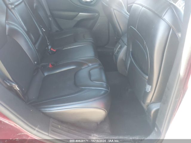 1C4PJLLB4KD204337 Jeep Cherokee Latitude Plus Fwd