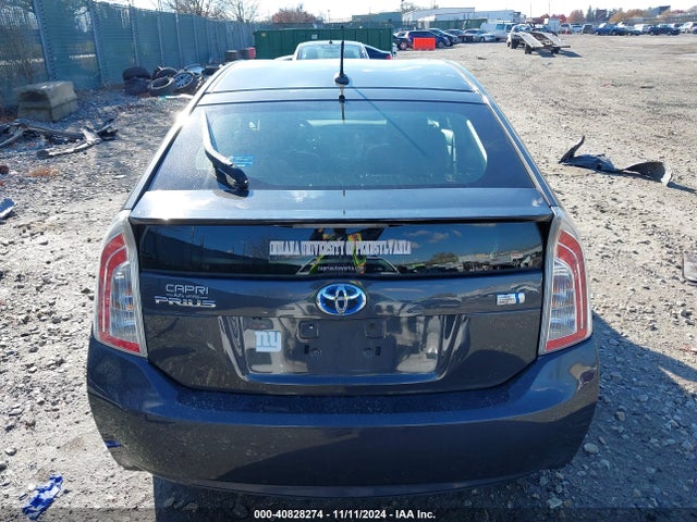 JTDKN3DU6F0404583 Toyota Prius Three