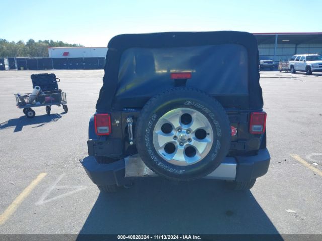1C4BJWEG5FL734770 Jeep Wrangler Unlimited Sahara