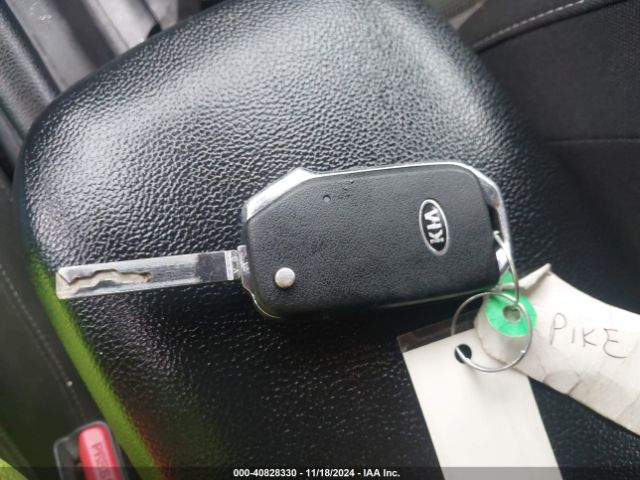 3KPF24ADXME344901 KIA FORTE FE