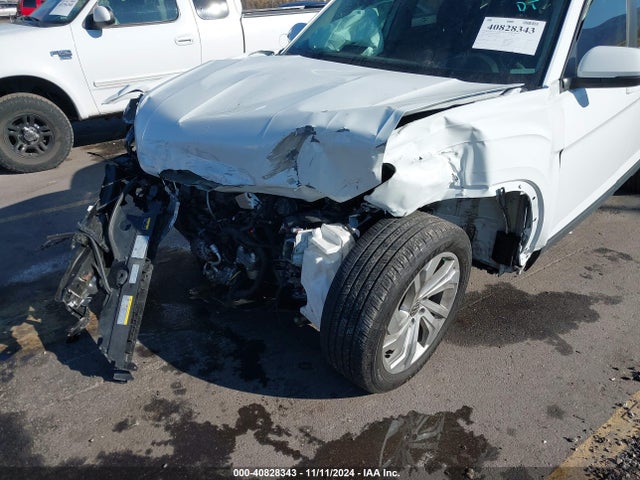 1V2KR2CA3PC518531 Volkswagen 3.6 fsi