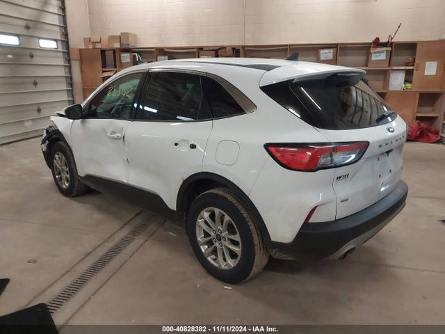 Ford ESCAPE SE 2020 1FMCU9G65LUB60416 Image 3