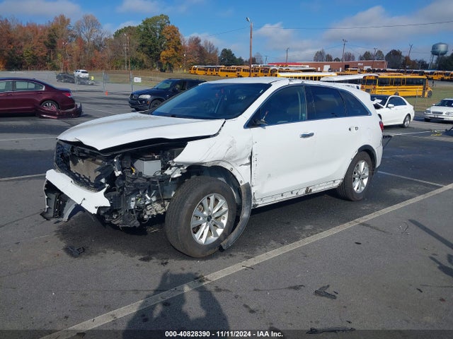 5XYPG4A58KG493709 KIA Sorento 3.3l Lx