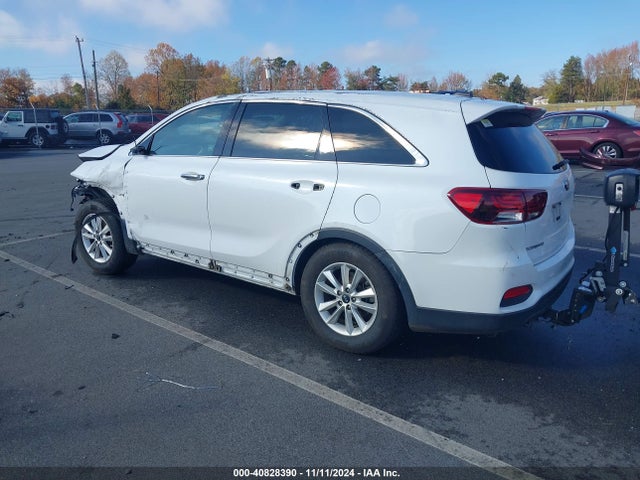 5XYPG4A58KG493709 KIA Sorento 3.3l Lx