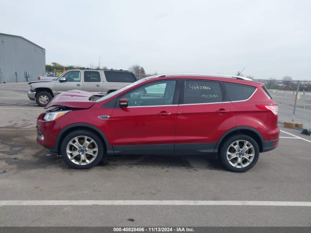1FMCU9J98EUB94971 Ford Escape Titanium