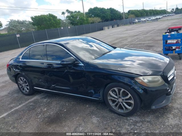 55SWF4JB7GU131629 Mercedes-Benz C 300 Luxury/sport