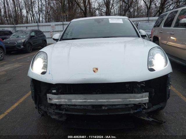 WP1AA2A59JLB15931 Porsche Macan Sport Edition