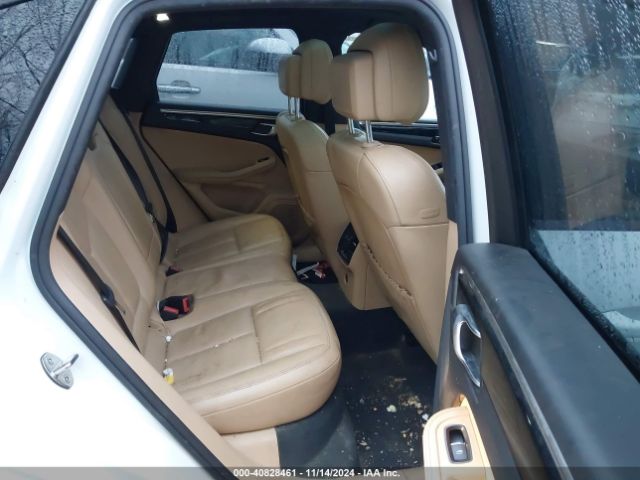 WP1AA2A59JLB15931 Porsche Macan Sport Edition