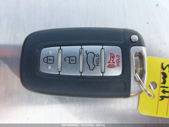 KMHTC6AE4GU271840 Hyundai Veloster Turbo