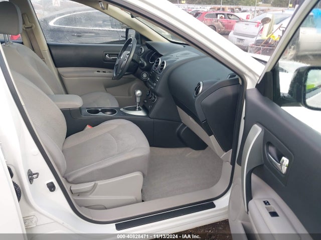 Nissan Rogue Select S 2015 JN8AS5MTXFW664980 Image 5