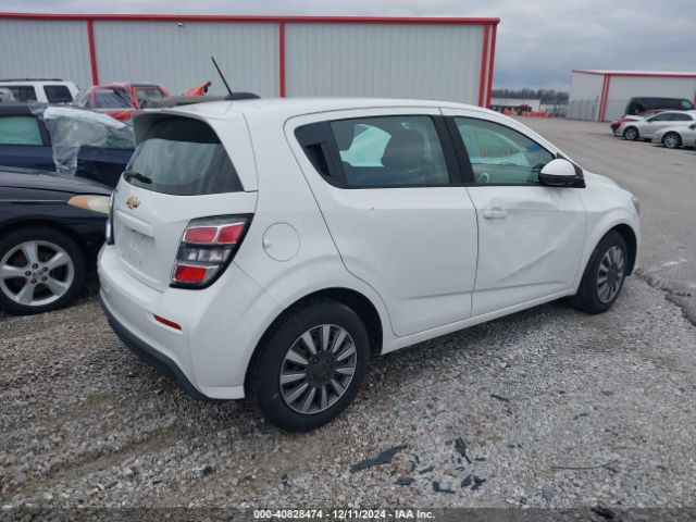 1G1JG6SH2H4170623 Chevrolet Sonic Lt Auto