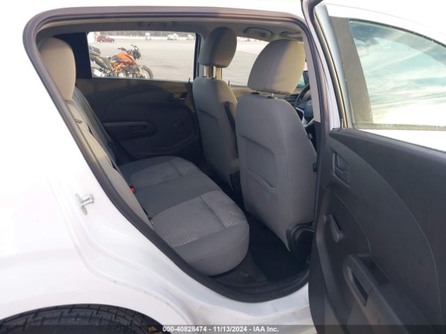 1G1JG6SH2H4170623 Chevrolet Sonic Lt Auto