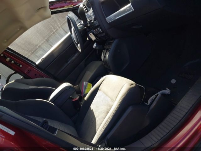 1C4NJDBB3GD521192 Jeep Compass Sport