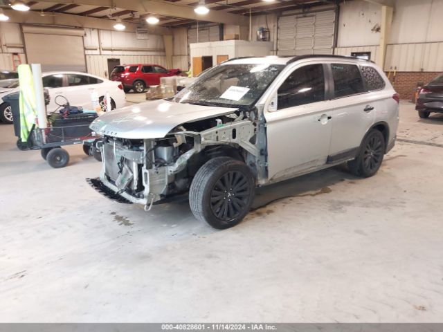 2020 MITSUBISHI OUTLANDER JA4AD3A3XLZ038719 Photo 1