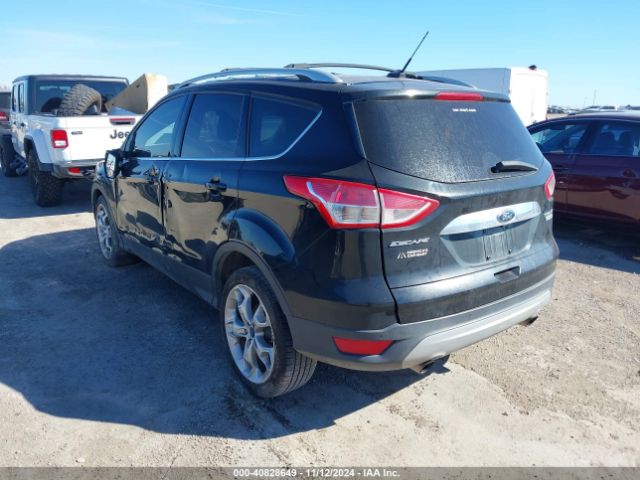 1FMCU0JX7GUA97581 Ford Escape Titanium