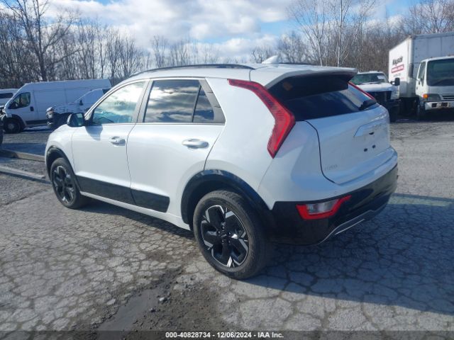KNDCR3L18P5054734 KIA Niro Ev Wind