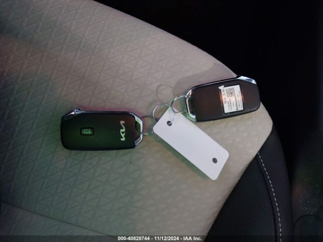 KNDJ53AU6R7225973 KIA Soul Gt-line