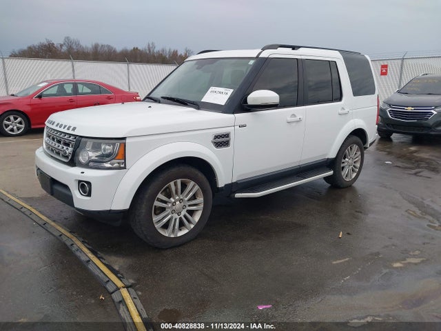 Land Rover LR4 2015 SALAK2V69FA743551 Image 2
