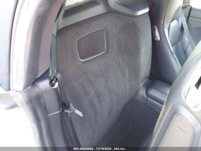 Porsche 2018 2018 WP0CA2A8XJS211030 Image 8