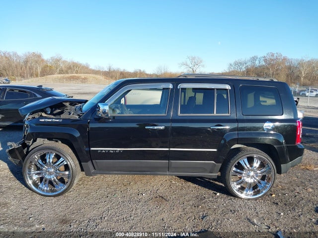 1C4NJPBB0FD186019 Jeep Patriot Sport