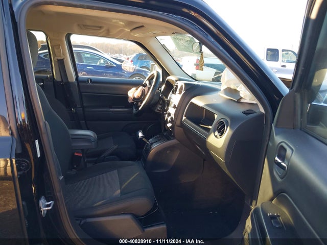 1C4NJPBB0FD186019 Jeep Patriot Sport