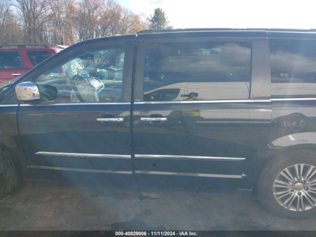 2C4RC1CG8ER199924 Chrysler Town & Country Touring-l