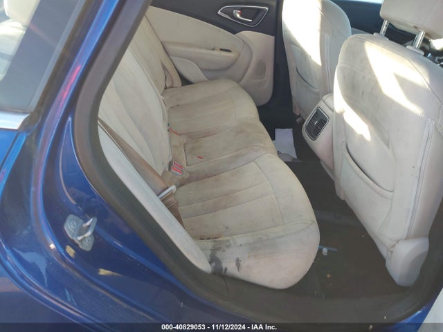 1C3CCCAB3FN556230 Chrysler 200 Limited