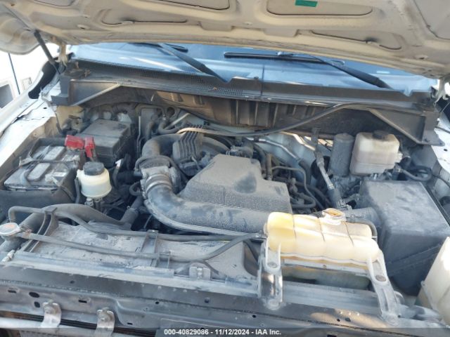 1N6BF0KM8GN806797 Nissan Nv Cargo Nv1500 S V6