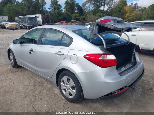 KIA FORTE LX 2016 KNAFK4A67G5507485 Image 3