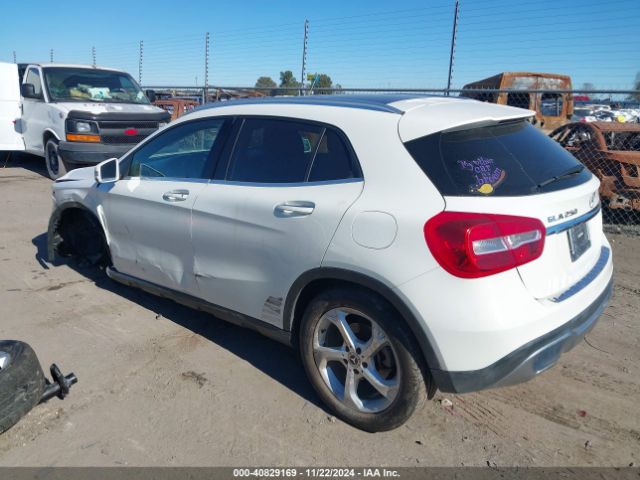 WDCTG4GB5JJ407020 Mercedes-Benz Gla 250 4matic