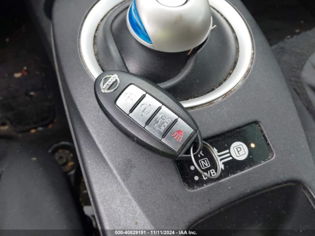 1N4AZ0CP3FC332885 Nissan LEAF S