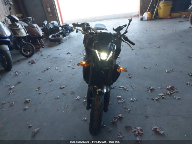 2021 YAMAHA MT09 JYARN71E3MA001005 Photo 4