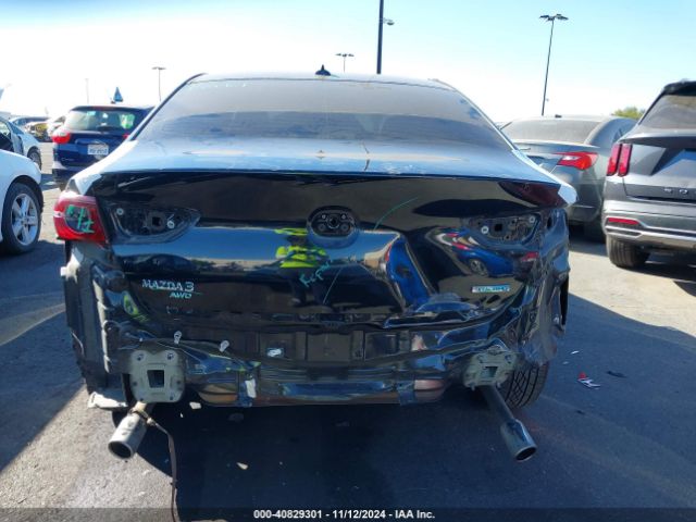 3MZBPBDM1LM133040 Mazda Mazda3 Preferred Package