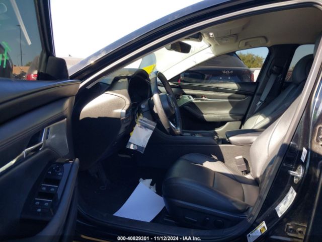 3MZBPBDM1LM133040 Mazda Mazda3 Preferred Package