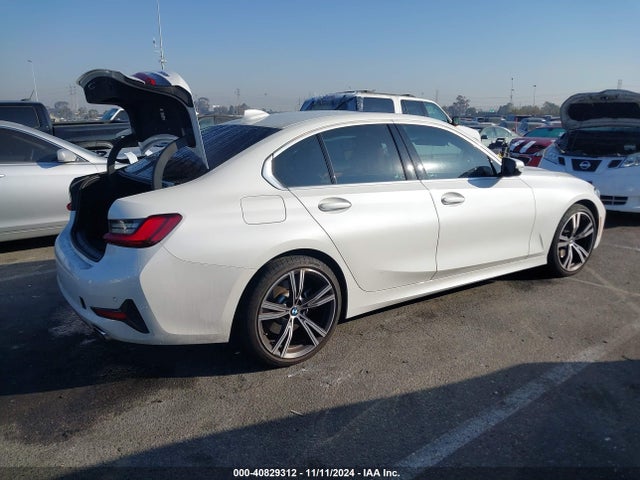 3MW5R1J04N8C39447 BMW 330I