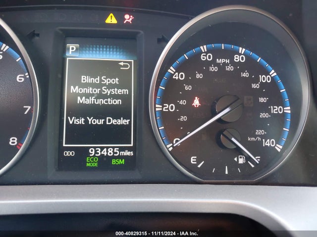Toyota Rav4 Xle 2018 2T3RFREV3JW734840 Image 15