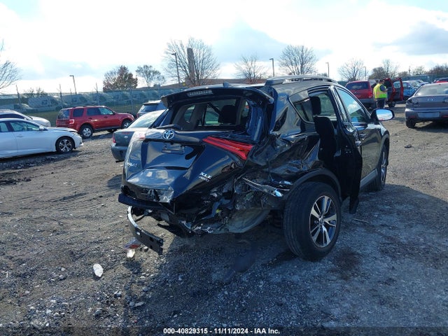 Toyota Rav4 Xle 2018 2T3RFREV3JW734840 Image 6