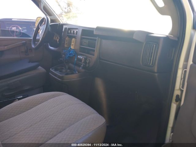 1GCWGAFF1G1289367 Chevrolet Express 2500 Work Van
