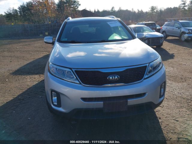 5XYKTCA64FG558117 KIA SORENTO LX