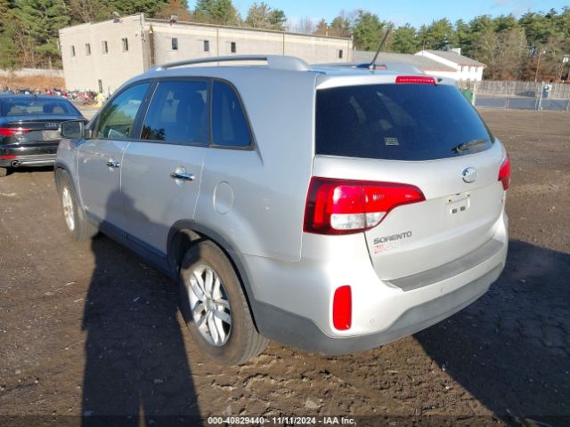 5XYKTCA64FG558117 KIA SORENTO LX