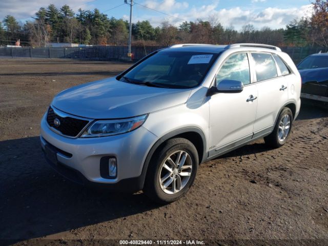 5XYKTCA64FG558117 KIA SORENTO LX