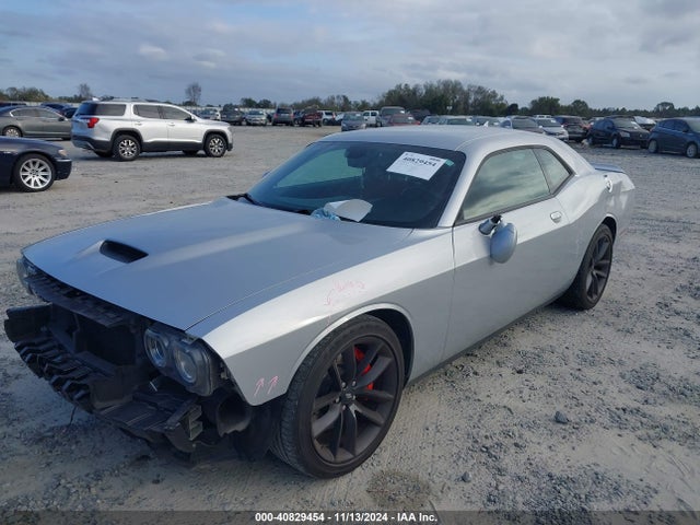 2C3CDZJG0NH122575 Dodge Challenger Gt